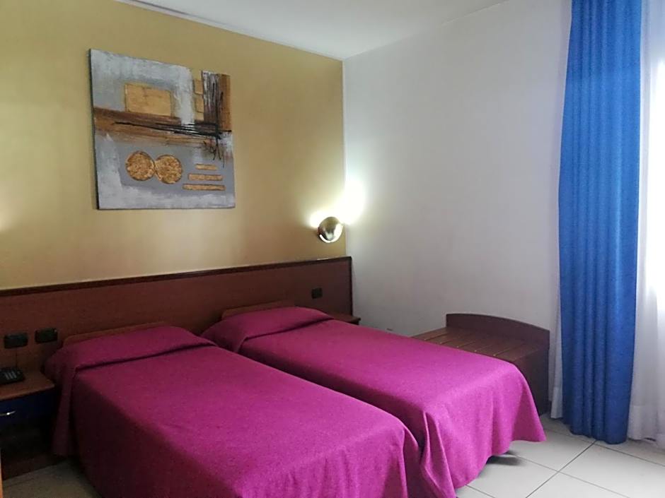 Ahr Hotel Villa Alighieri