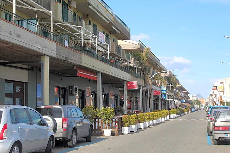 Casa, Mare-Etna-Taormina