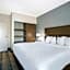 MainStay Suites Wilmington - University Area