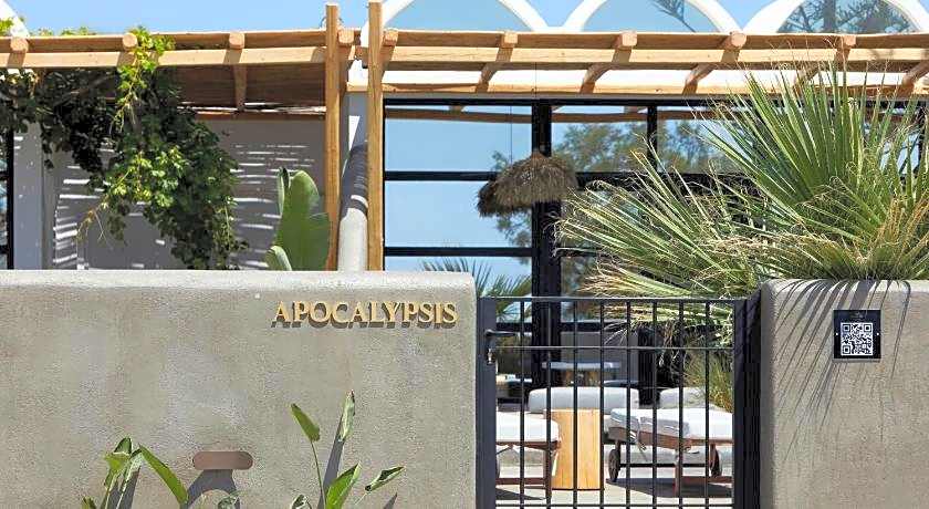 Oscar Beachfront Suites