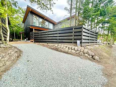 HOUSE VILLA KARUIZAWA