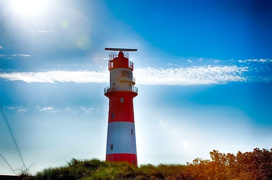 INSEL-LAND-HOTEL MICHAELSEN -Boutique Hotel- im Ostland mit Yoga u Sauna