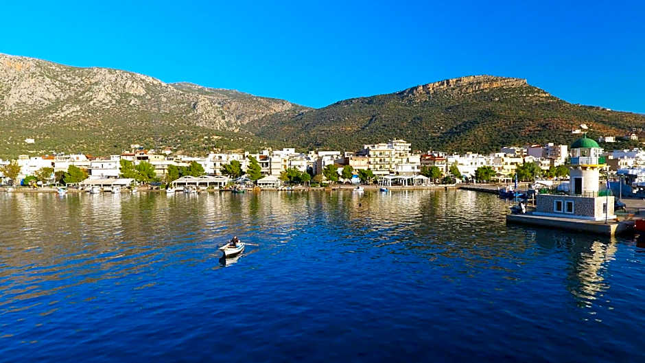 Antikyra Beach Hotel