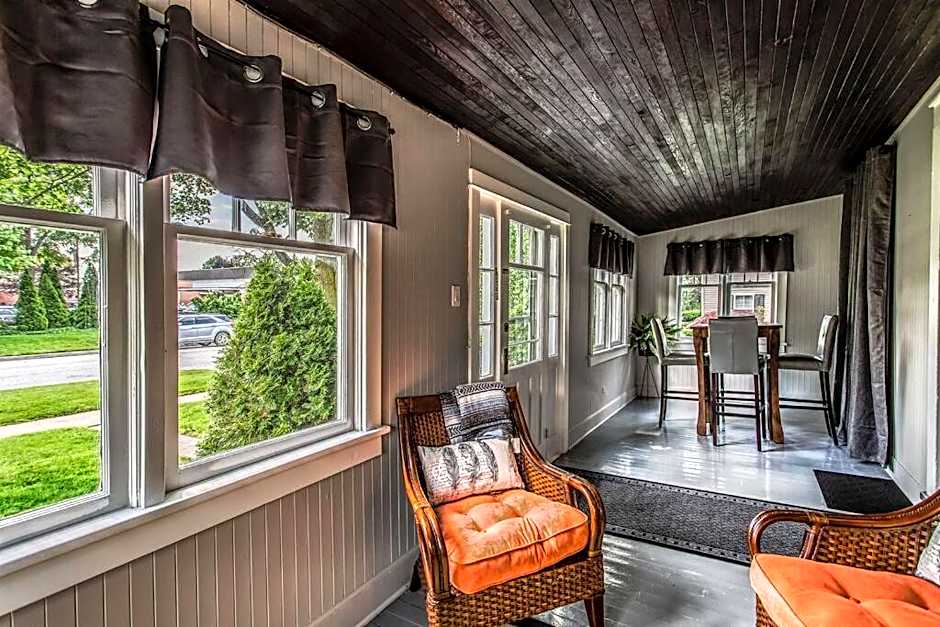 Boutique Serenity Quality Home @ downtown by the Shaw