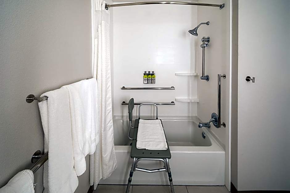 Holiday Inn Express Minden By IHG
