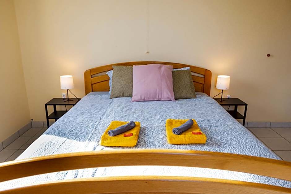 Good connection Airport & City