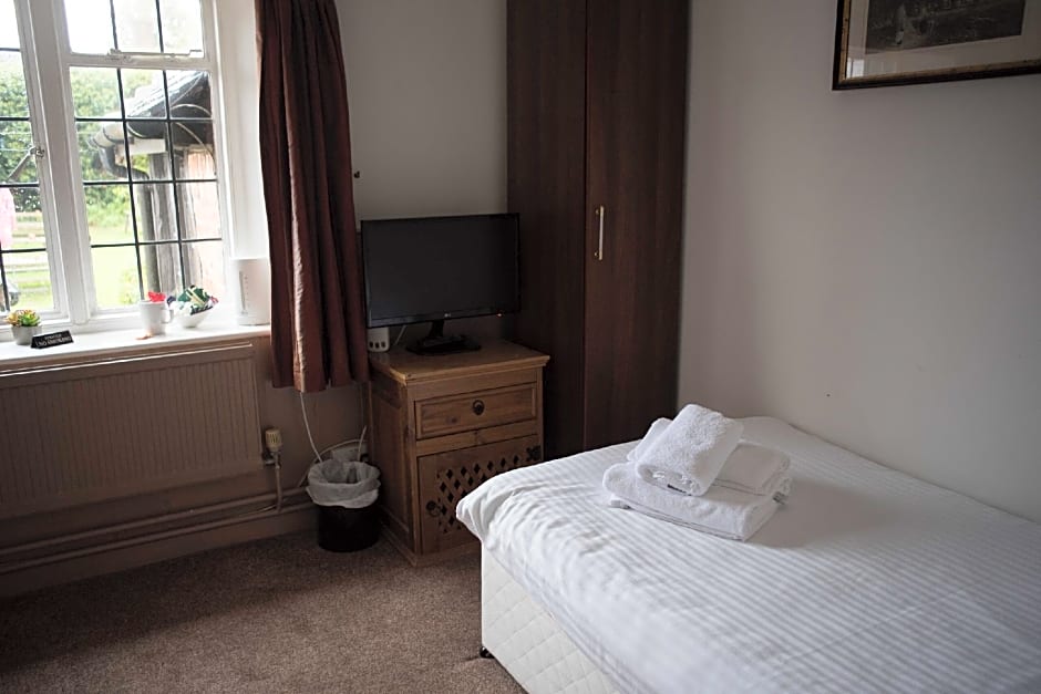 Village House Coaching Inn