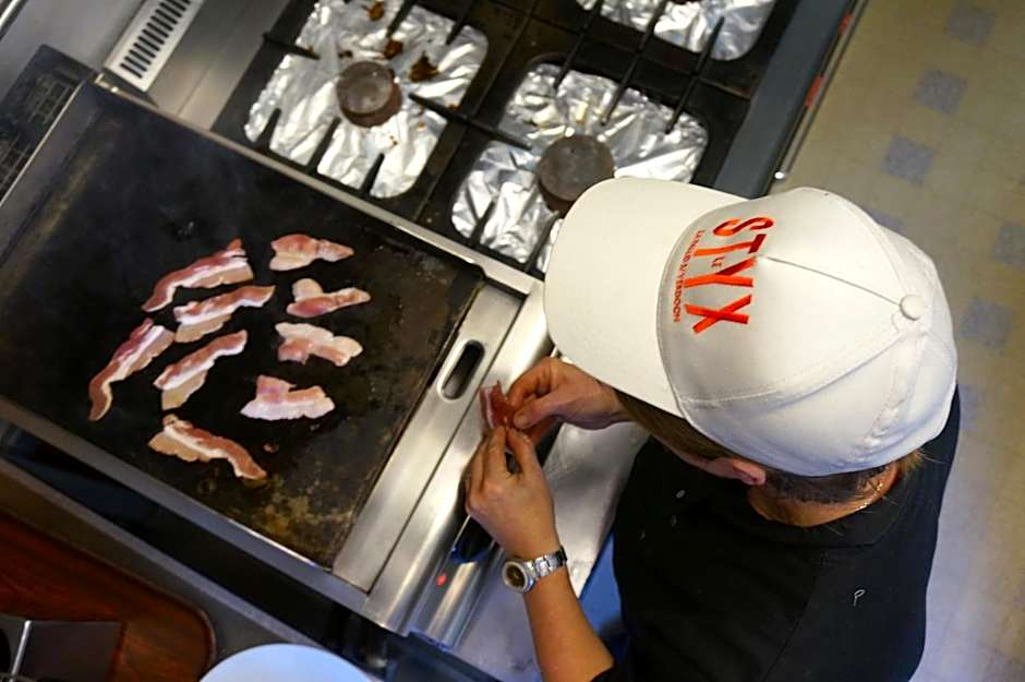 Hotel Le Provence - Restaurant Le Styx