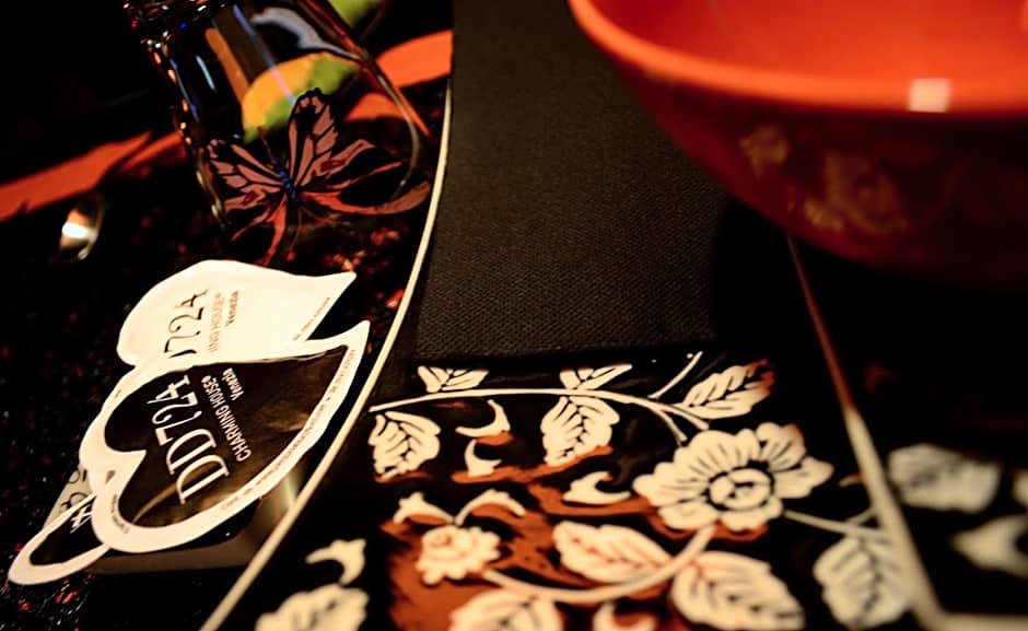 Charming House DD724