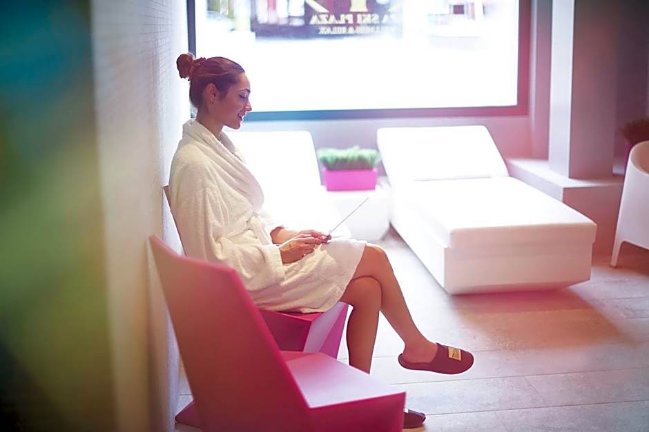 Ski Plaza Hotel & Wellness