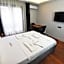 Renk Otel Karşıyaka