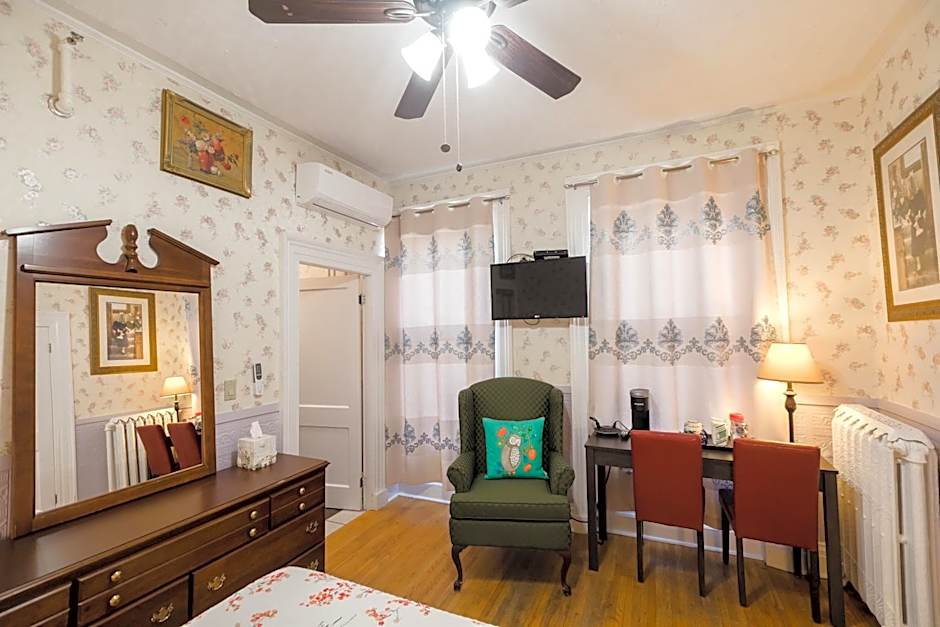 Prince Street Suites