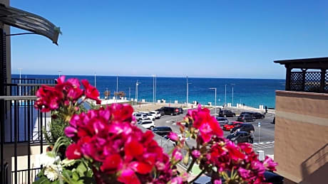 GALLERY ART - Sea View