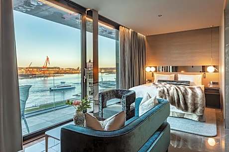 Hotel Riverton