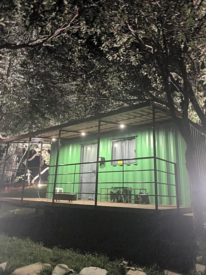 Pousada Cipó Container Chalés Privativos com lareira - Centro da cidade