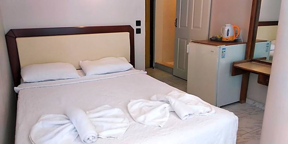 Ladies Beach Hotel
