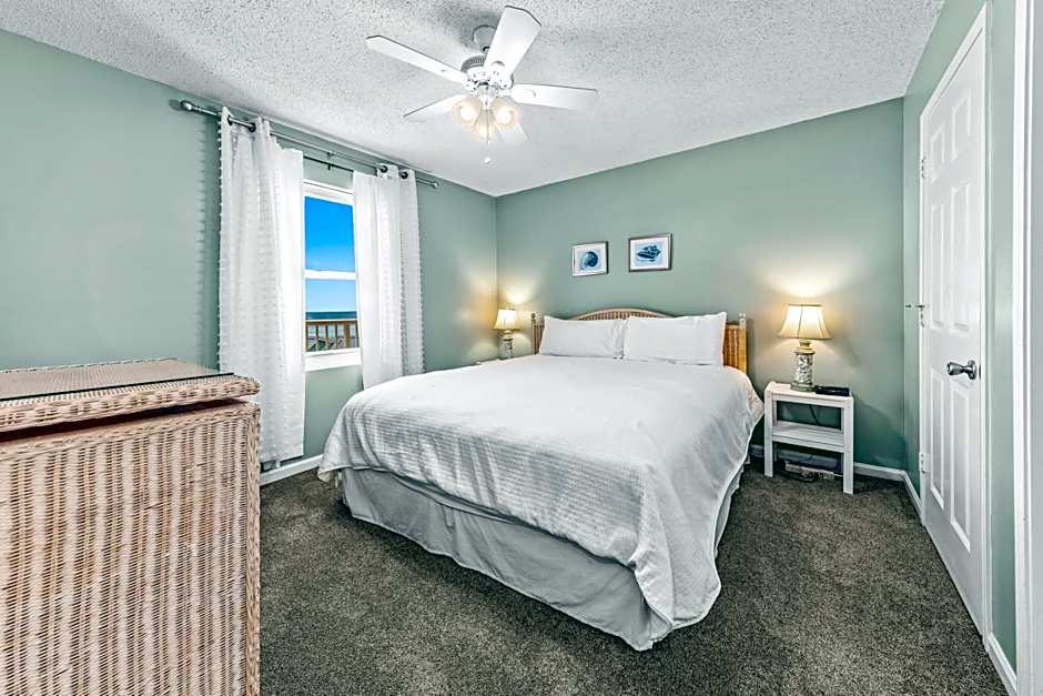 Tradewinds Unit 406
