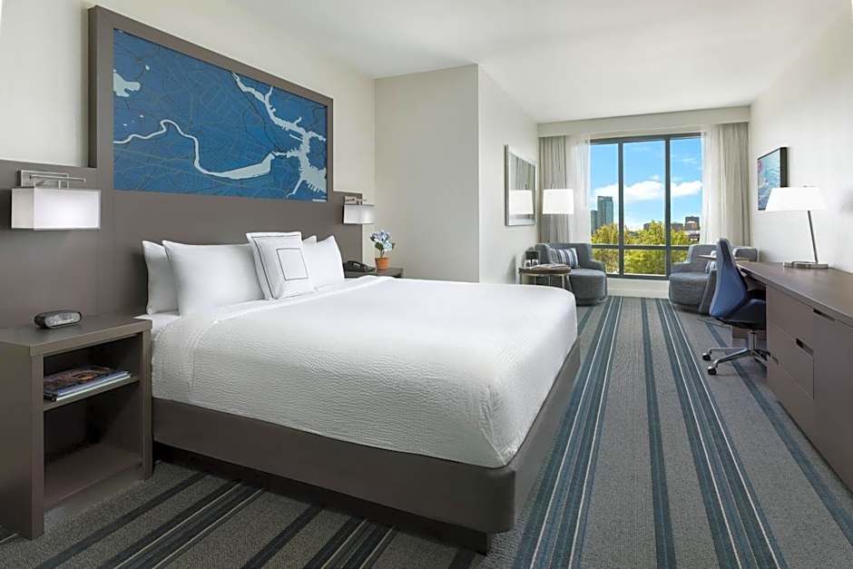 Courtyard by Marriott Boston Cambridge