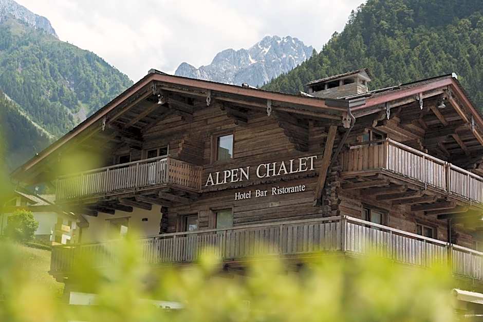 Alpen Chalet - Charme Mountain Hotel -