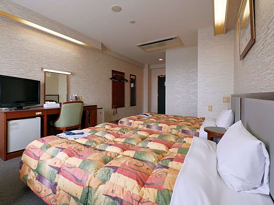 Gamagori Hotel