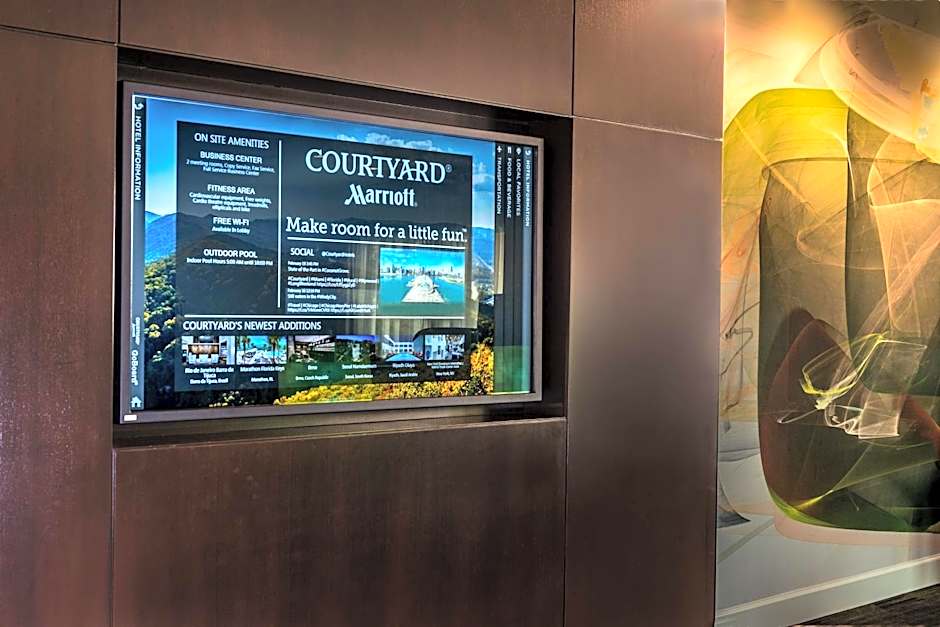 Courtyard by Marriott Somerset