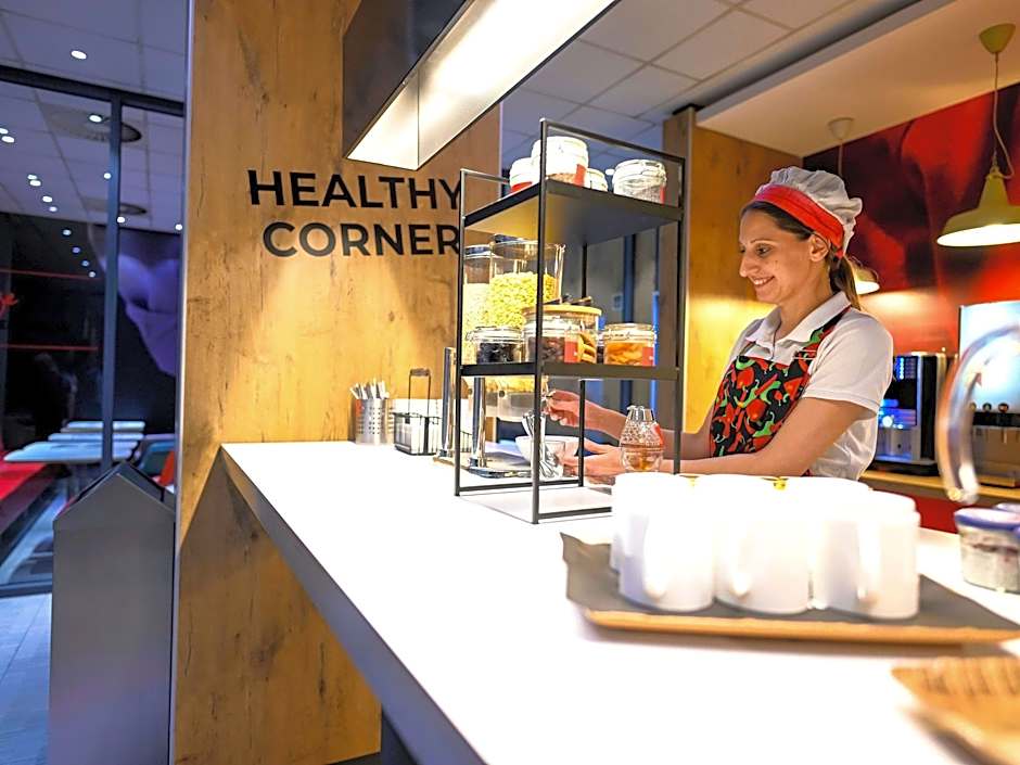 Ibis Skopje City Center