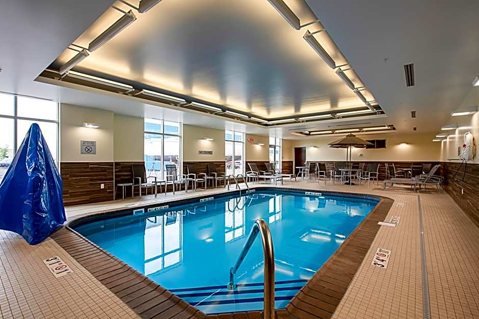 Fairfield Inn & Suites by Marriott Duluth Waterfront