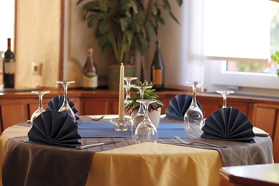 Hotel Ristorante Atna