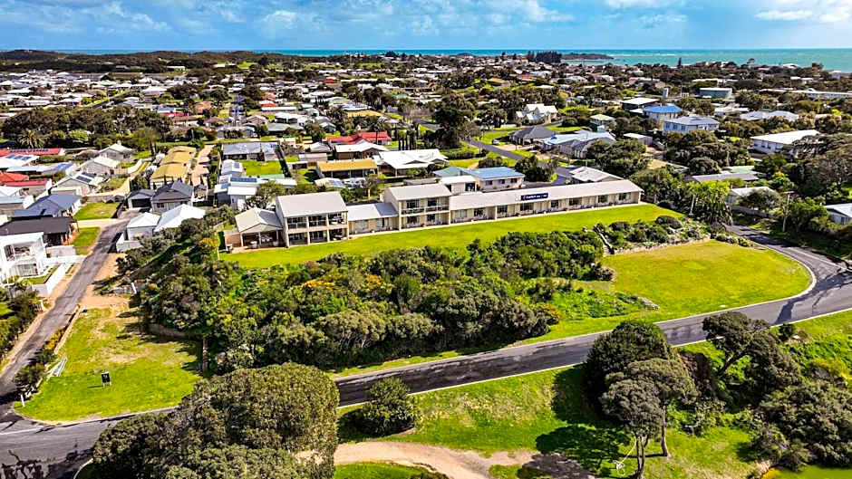 Lakeview Motel & Apartments