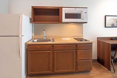 Wood Spring Suites Washington DC East Arena Drive