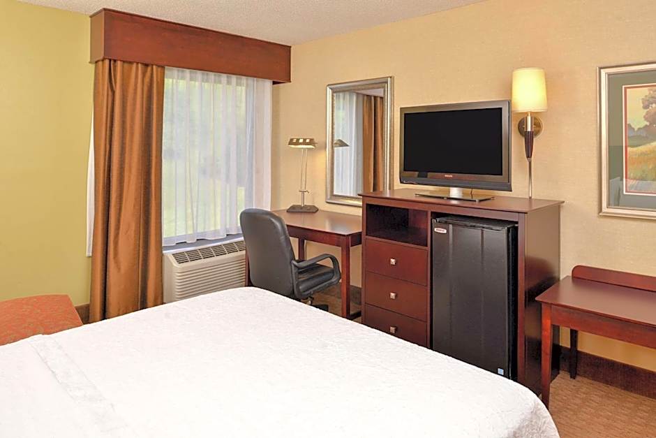 Hampton Inn By Hilton Staunton