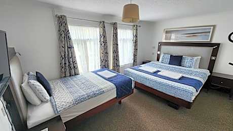 Superior Deluxe Double or Twin Room