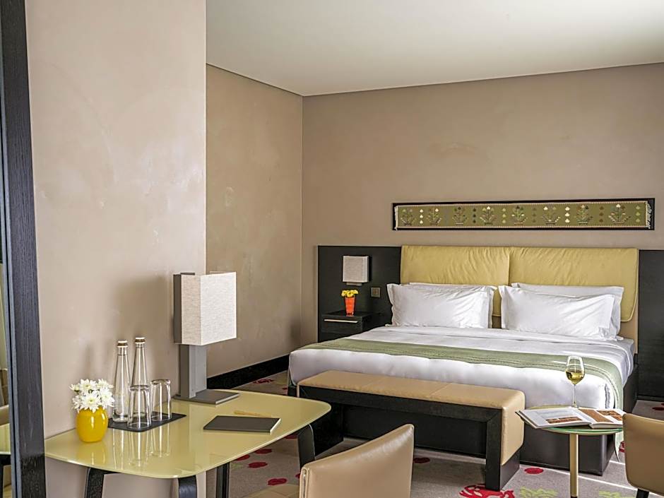 Photo 1 of 10 of Superior 1 King Bed