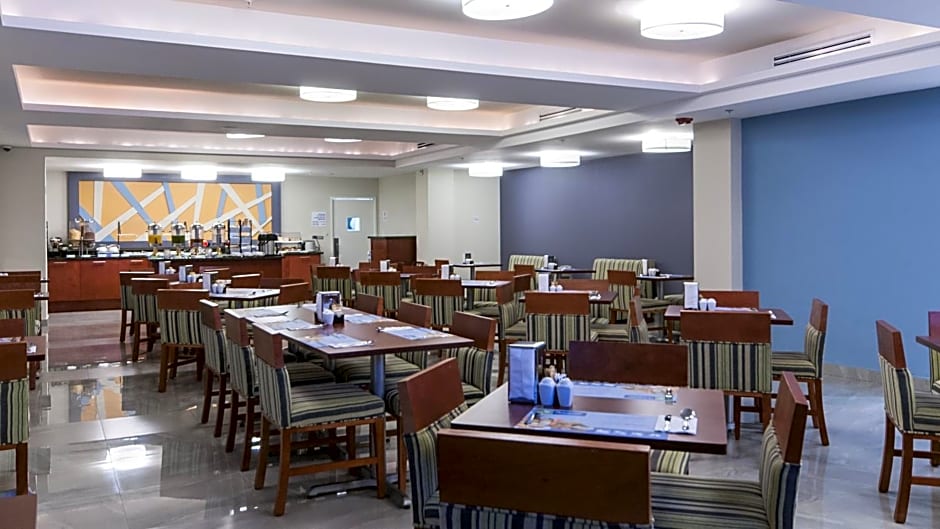 Holiday Inn Express Cabo San Lucas By IHG