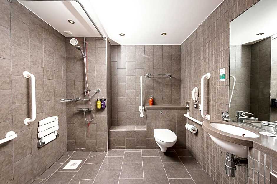 Holiday Inn Aberdeen West By IHG