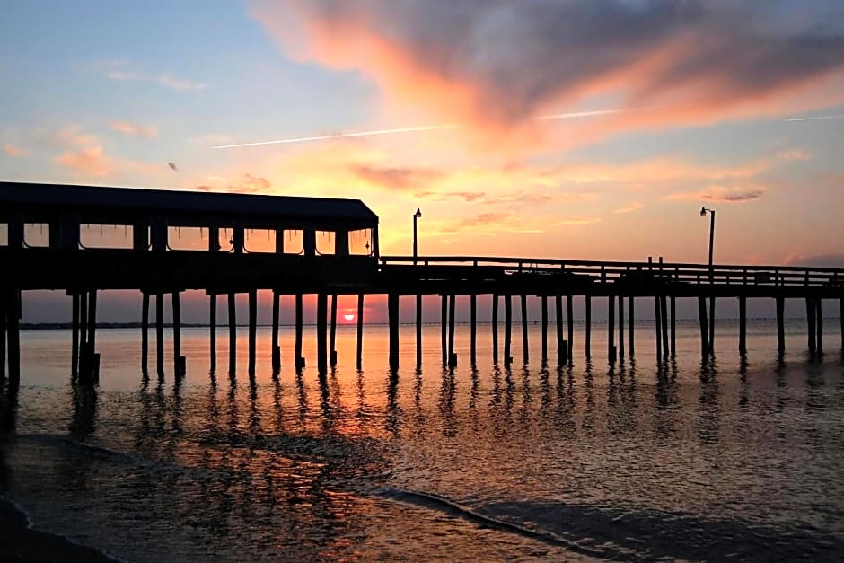 Country Inn & Suites by Radisson, Virginia Beach Oceanfront , VA
