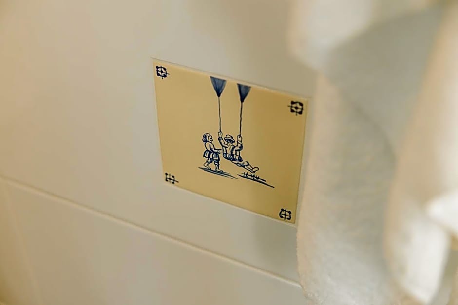 Brass Hotel