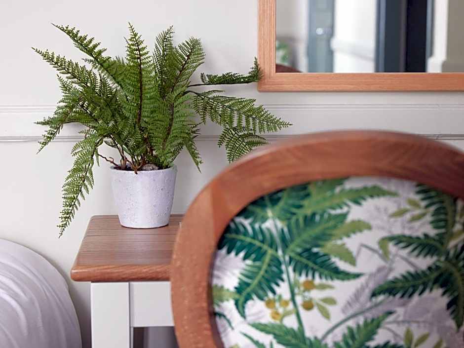 The Kings Head Wroxham by Greene King Inns