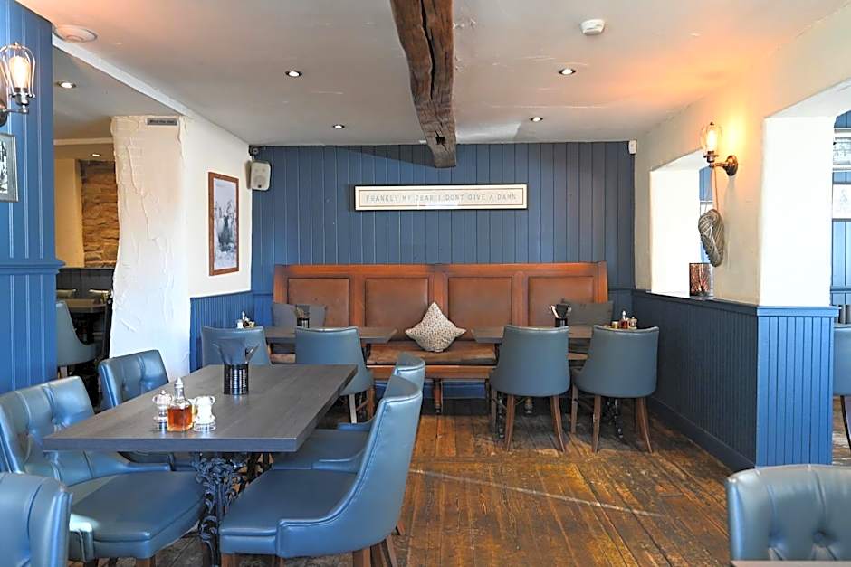 Rooms at The Dressers Arms