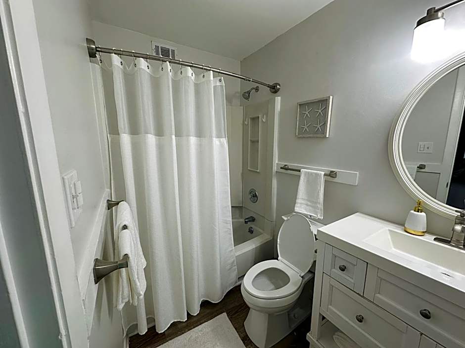 Condo at Happy Hour Tybee