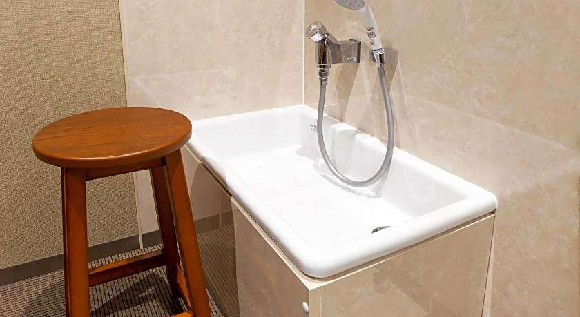 Wild Cherry Blossom HOSTEL,TOKYO KOGANEI