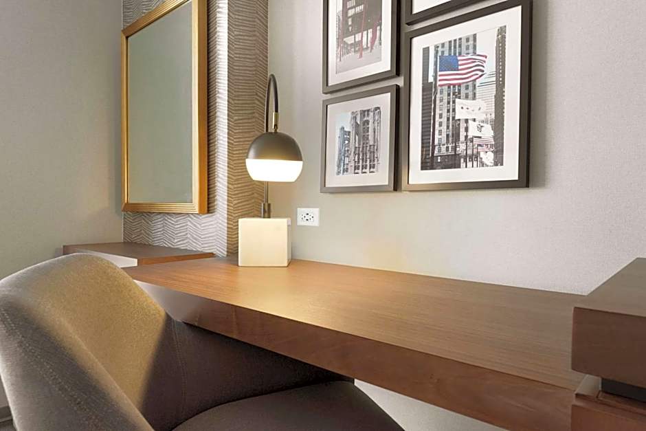 Hampton Inn by Hilton Chicago West Loop Fulton Market Area