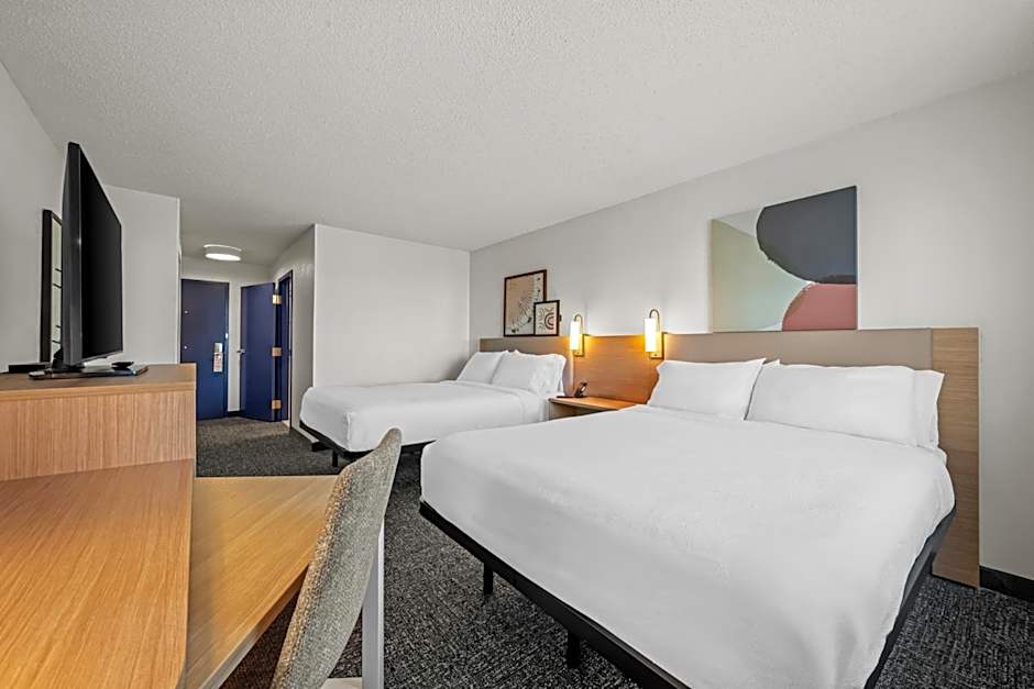 Spark by Hilton Cleveland Beachwood