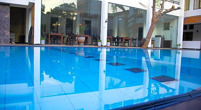 Windmill Beach Rest Hotel