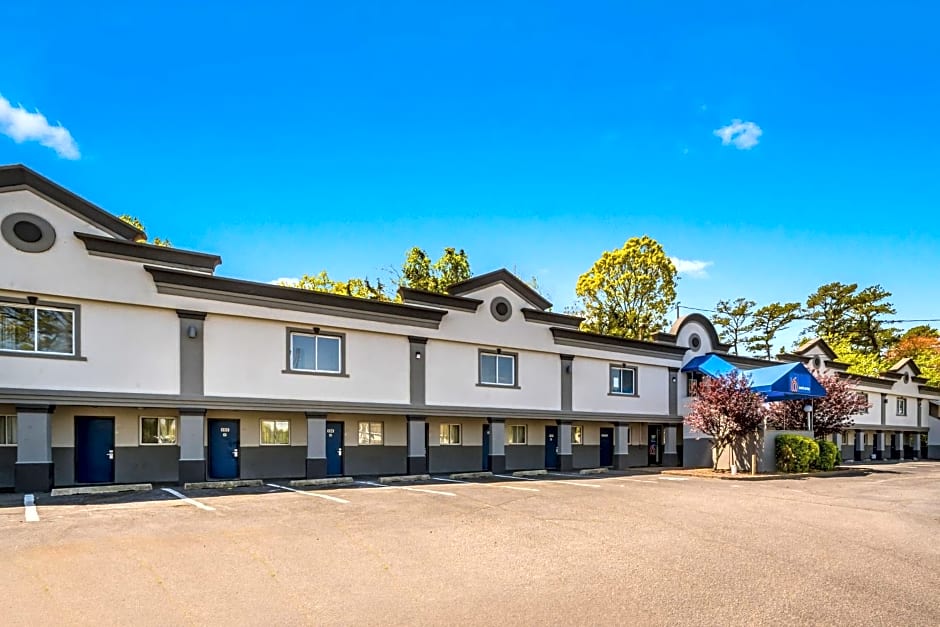 Motel 6 Toms River, NJ Near Seaside Heights