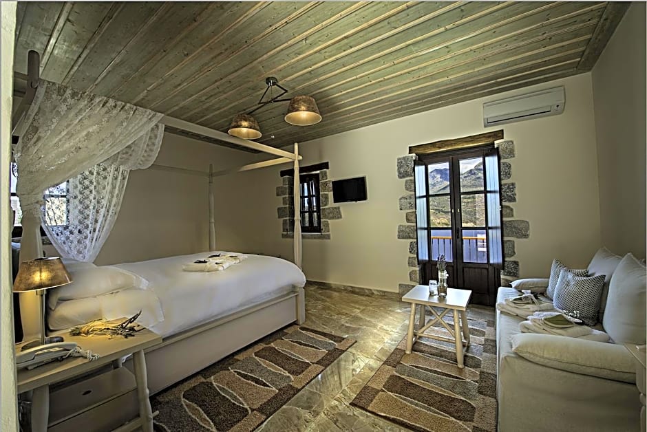 Photo 1 of 6 of Deluxe Double Room with Sea View