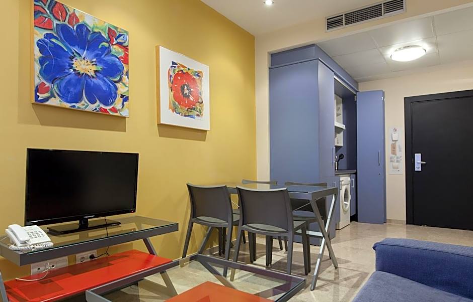 Apartamentos Vértice Sevilla Aljarafe