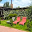Garden Hotel