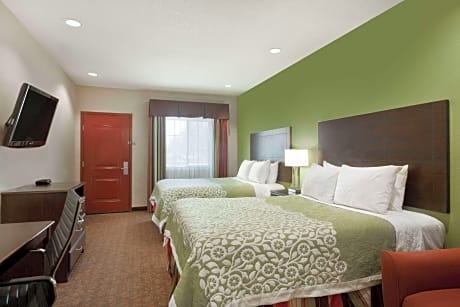 1 King Bed Non-Smoking