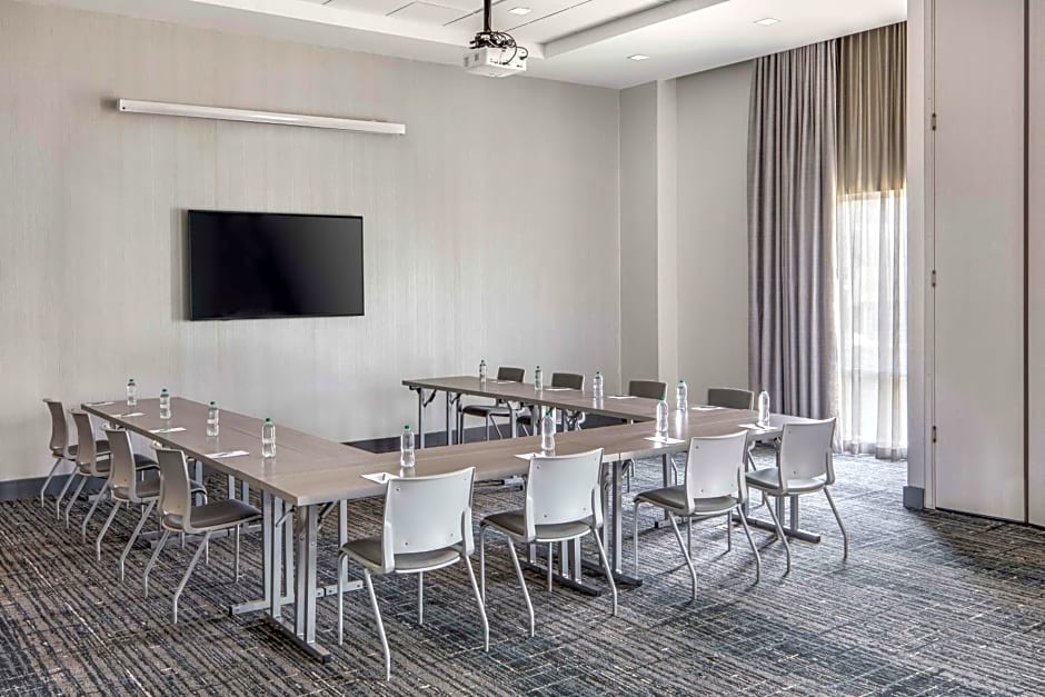 Embassy Suites by Hilton Atlanta Midtown